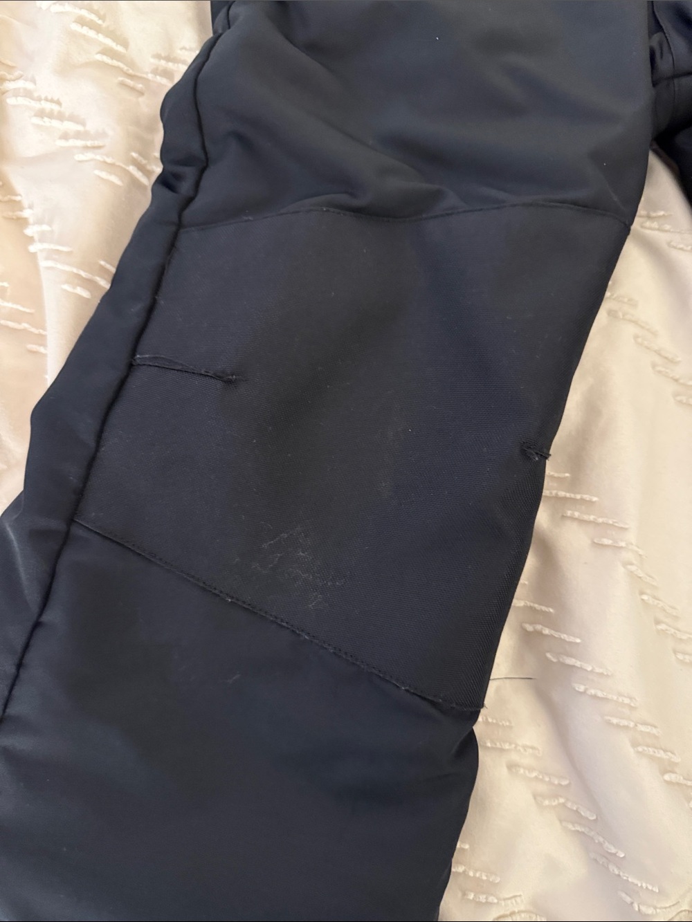 Black Insulated Snow Pants - Picture 6 of 10